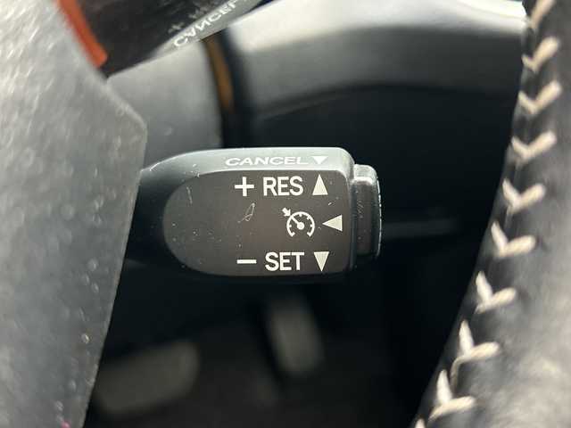 トヨタ シエンタ ハイブリッド G 三重県 2019(令1)年 4.1万km コバルトブルーメタリック /禁煙車//社外ディスプレイオーディオ//衝突被害軽減ブレーキ//レーンキープアシスト//両側パワースライドドア//ビルトインETC2.0//オートハイビーム//クルーズコントロール//電動格納ミラー//スマートキー