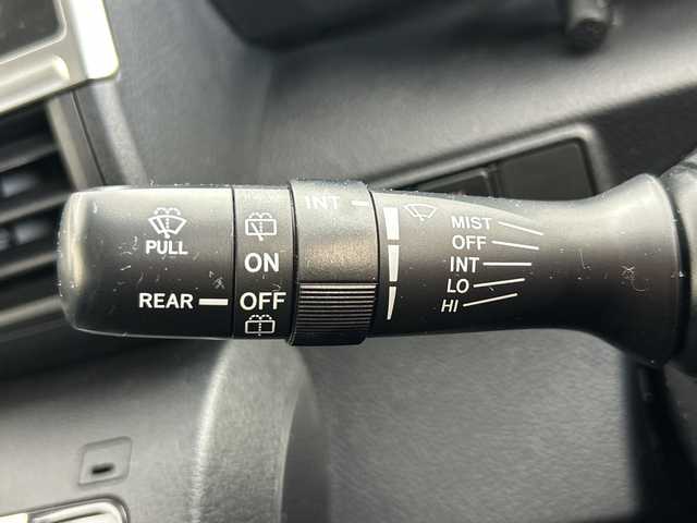 トヨタ シエンタ ハイブリッド G 三重県 2019(令1)年 4.1万km コバルトブルーメタリック /禁煙車//社外ディスプレイオーディオ//衝突被害軽減ブレーキ//レーンキープアシスト//両側パワースライドドア//ビルトインETC2.0//オートハイビーム//クルーズコントロール//電動格納ミラー//スマートキー