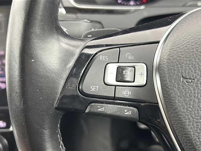 フォルクスワーゲン アルテオン TSI 4モーション エレガンス 熊本県 2019(令1)年 7.3万km アトランティックブルーM 保証書/取扱説明書/純正メモリーナビ/フルセグ/Bluetooth/サンルーフ/ディナウディオサウンド/パークアシスト/クルーズコントロール/パワーシート/シートヒーター/ハンドルヒーター/パドルシフト/ETC2.0/ドライブレコーダー/レザーシート/スマートキー×２