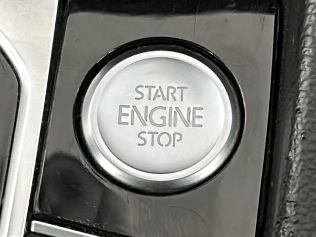 フォルクスワーゲン アルテオン TSI 4モーション エレガンス 熊本県 2019(令1)年 7.3万km アトランティックブルーM 保証書/取扱説明書/純正メモリーナビ/フルセグ/Bluetooth/サンルーフ/ディナウディオサウンド/パークアシスト/クルーズコントロール/パワーシート/シートヒーター/ハンドルヒーター/パドルシフト/ETC2.0/ドライブレコーダー/レザーシート/スマートキー×２