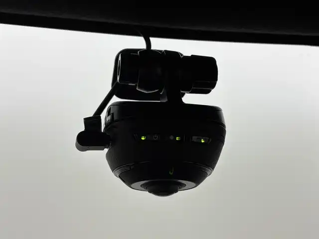 ダイハツ タント カスタム RS 福岡県 2021(令3)年 2.1万km ブラックマイカメタリック ワンオーナー　/純正ナビ／フルセグＴＶ　/ビルトインＥＴＣ　/３６０°ドラレコ　/レーダークルコン　/コーナーセンサー　/衝突被害軽減ブレーキ　/両側電動スライドドア　/シートヒーター　/ハーフレザーシート　/純正１５インチＡＷ　/ＬＥＤヘッドライト