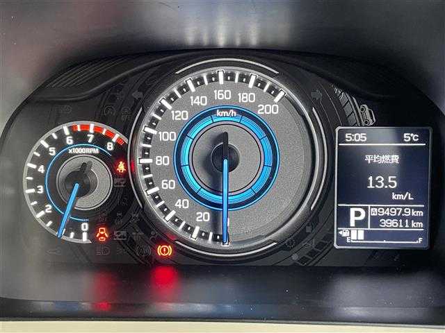 スズキ クロスビー HYBRID MZ 愛知県 2018(平30)年 4万km クラッシーブラウンメタリック/ホワイト 2トーンルーフ ・ワンオーナー/・KENWOOD 彩速ナビ/・ワンセグTV/・CD/DVD再生/・ETC/・Bluetooth/USB接続/・シートヒーター（D/N）/・純正フロアマット/・ウォークスルー/・純正16インチアルミホイール/・LEDヘッドライト/・クルーズコントロール/・横滑り防止装置/・衝突軽減ブレーキ/・ターボ車