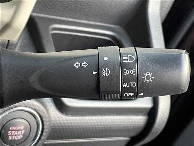 スズキ クロスビー HYBRID MZ 愛知県 2018(平30)年 4万km クラッシーブラウンメタリック/ホワイト 2トーンルーフ ・ワンオーナー/・KENWOOD 彩速ナビ/・ワンセグTV/・CD/DVD再生/・ETC/・Bluetooth/USB接続/・シートヒーター（D/N）/・純正フロアマット/・ウォークスルー/・純正16インチアルミホイール/・LEDヘッドライト/・クルーズコントロール/・横滑り防止装置/・衝突軽減ブレーキ/・ターボ車