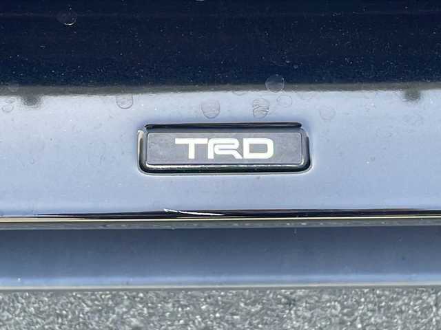 トヨタ ＲＡＶ４ ハイブリットG 三重県 2020(令2)年 9.6万km アティチュードブラックマイカ プッシュスタート/ビルトインETC/パワーバックドア/ステアリングスイッチ/革巻きステアリング/ステアリングヒーター/オートライト/オートマチックハイビーム/リヤクロストラフィックアラート/パーキングサポートブレーキ/ロードサインアシスト/純正フロアマット/純正ホイール/社外エアロ(TRD)/ルーフレール/レーダークルーズコントロール/レーンキープアシスト/前後ドライブレコーダー/パワーシート(D席)/シートヒーター(D+N席)/横滑り防止/純正SDナビ(AM/FM/CD/DVD/TV/BT)/バックカメラ/電子パーキング/黒革レザーシート/USB入力端子4か所/衝突軽減ブレーキ/ブラインドスポットモニター/コーナーセンサー/取扱説明書/ナビ取扱説明書/保証書/ワンオーナー/禁煙車/スペアキー