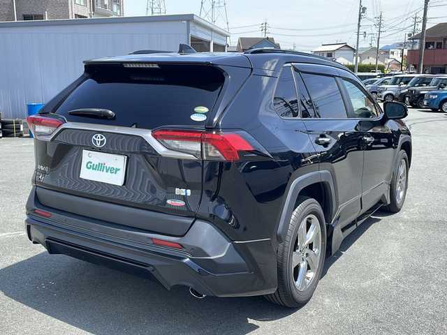 トヨタ ＲＡＶ４ ハイブリットG 三重県 2020(令2)年 9.6万km アティチュードブラックマイカ プッシュスタート/ビルトインETC/パワーバックドア/ステアリングスイッチ/革巻きステアリング/ステアリングヒーター/オートライト/オートマチックハイビーム/リヤクロストラフィックアラート/パーキングサポートブレーキ/ロードサインアシスト/純正フロアマット/純正ホイール/社外エアロ(TRD)/ルーフレール/レーダークルーズコントロール/レーンキープアシスト/前後ドライブレコーダー/パワーシート(D席)/シートヒーター(D+N席)/横滑り防止/純正SDナビ(AM/FM/CD/DVD/TV/BT)/バックカメラ/電子パーキング/黒革レザーシート/USB入力端子4か所/衝突軽減ブレーキ/ブラインドスポットモニター/コーナーセンサー/取扱説明書/ナビ取扱説明書/保証書/ワンオーナー/禁煙車/スペアキー