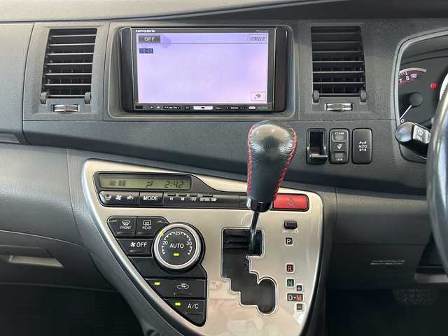 トヨタ アイシス プラタナ Uセレクション 鳥取県 2009(平21)年 19.3万km ブラックマイカ オート4WD/スマートドアロック/両側パワースライド/純正OPグリル/パドルシフト/社外メモリナビゲーション/フルセグ/クリアランスソナー/クリーンエアコン/オートライト/キセノンライト/フォグライト/保証書・取説