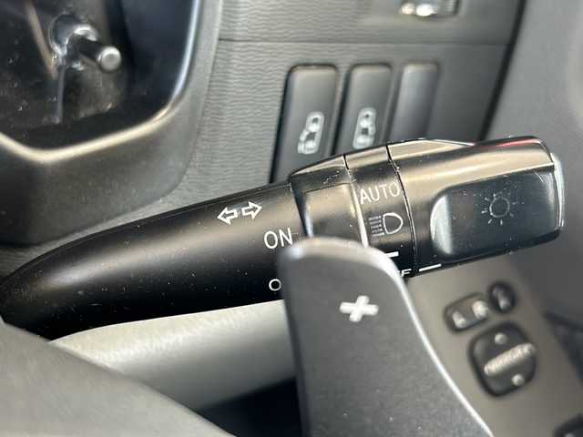 トヨタ アイシス プラタナ Uセレクション 鳥取県 2009(平21)年 19.3万km ブラックマイカ オート4WD/スマートドアロック/両側パワースライド/純正OPグリル/パドルシフト/社外メモリナビゲーション/フルセグ/クリアランスソナー/クリーンエアコン/オートライト/キセノンライト/フォグライト/保証書・取説