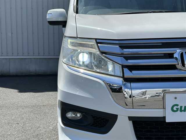 ホンダ ステップワゴン スパーダ パワーエディション 神奈川県 2013(平25)年 10.8万km ホワイトオーキッドパール 純正9インチメモリナビ/CD/DVD/Bluetooth/フルセグ/【VXM-135VFNi】/フリップダウンモニター/両側パワースライドドア/バックカメラ/レザー調シートカバー/パドルシフト/ステアリングスイッチ/ドアバイザー/フロアマット/ウィンカーミラー/ビルトインETC