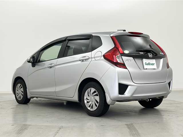 ホンダ フィット 13G Lパッケージ 宮城県 2013(平25)年 6.7万km アラバスターシルバーメタリック 純正オーディオ/LEDヘッドライト/オートライト/プッシュスタート/スマートキー×2/ECON/横滑り防止装置/アイドリングストップ/純正フロアマット/電動格納ミラー/ドアバイザー