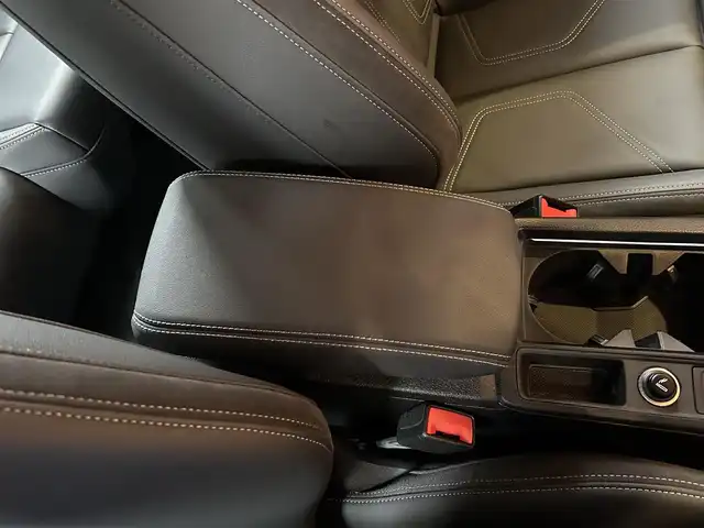 アウディ Ｑ３ SB 35TFSI Sライン 愛知県 2020(令2)年 4万km 白 純正ナビ /TV /360度カメラ /シートヒーター /パドルシフト /ベーシックパッケージ/Bang＆Olufsen3Dサウンドシステム/アシスタンスパッケージ/テクノロジーパッケージ/アンビエントライト/プラスパッケージ