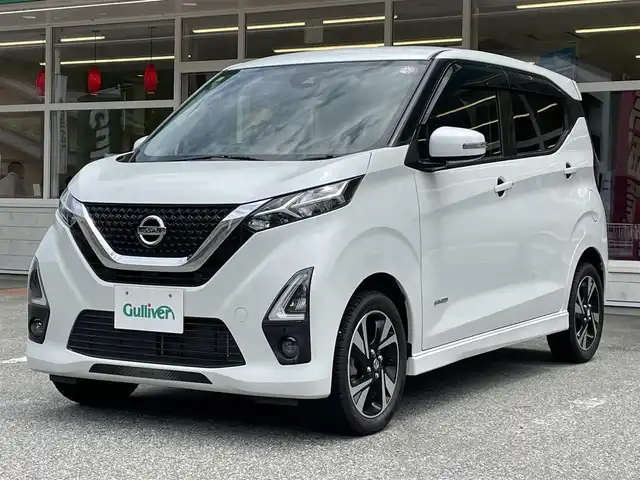 日産 デイズ ハイウェイスターG ターボ 岐阜県 2020(令2)年 4.9万km ホワイトパール /9インチナビTV//フルセグテレビ//4WD//シートヒーター//バックモニター//アイドリングストップ//ドアバイザー//プッシュスタート//ドアバイザー//スマートキー//ETC