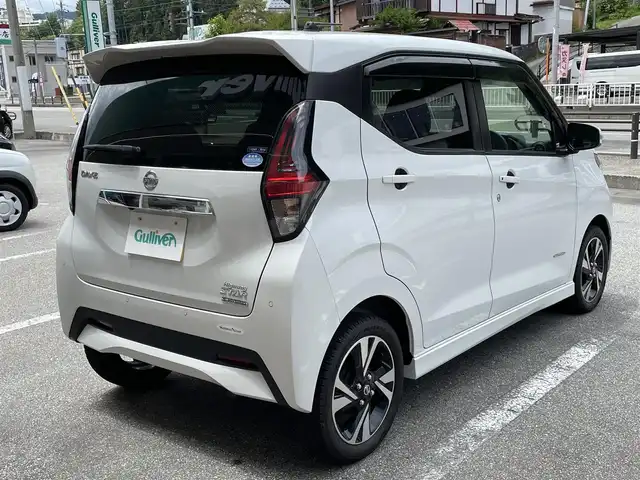 日産 デイズ ハイウェイスターG ターボ 岐阜県 2020(令2)年 4.9万km ホワイトパール /9インチナビTV//フルセグテレビ//4WD//シートヒーター//バックモニター//アイドリングストップ//ドアバイザー//プッシュスタート//ドアバイザー//スマートキー//ETC
