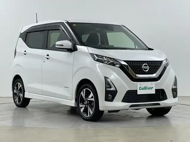 日産 デイズ ハイウェイスターG ターボ 道央・札幌 2020(令2)年 4.9万km ホワイトパール /9インチナビTV//フルセグテレビ//4WD//シートヒーター//バックモニター//アイドリングストップ//ドアバイザー//プッシュスタート//ドアバイザー//スマートキー//ETC