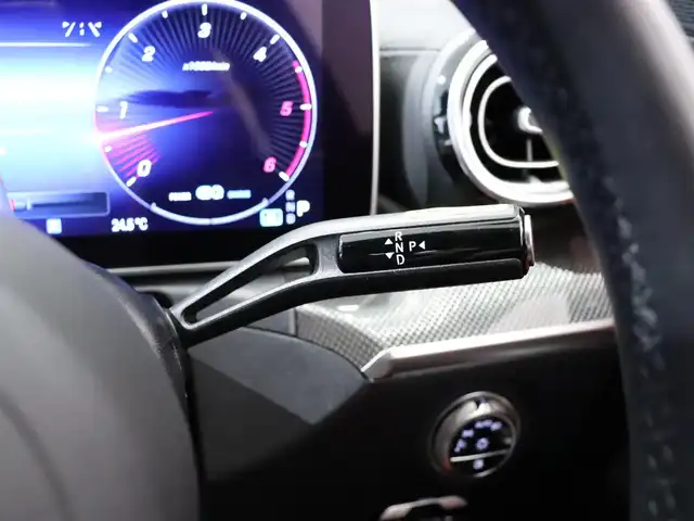メルセデス・ベンツ Ｍ・ベンツ Ｃ２２０ｄ アバンギャルド　AMGライン 静岡県 2022(令4)年 2万km パール 1オーナー/サンルーフ　/レザーエクスクルーシブpk/レーダーセーフティ―pk/ベーシックpk　/ARナビ　360°カメラ　/ヘッドアップディスプレイ/アンビエントライト　/置くだけ充電　/電動トランク　/ドラレコF、R、360°　/パドルシフト　/885　オパリスホワイト（191/819円）