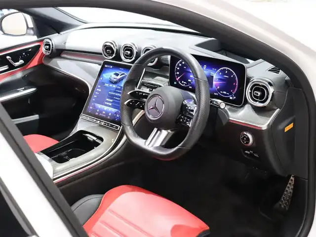 メルセデス・ベンツ Ｍ・ベンツ Ｃ２２０ｄ アバンギャルド　AMGライン 静岡県 2022(令4)年 2万km パール 1オーナー/サンルーフ　/レザーエクスクルーシブpk/レーダーセーフティ―pk/ベーシックpk　/ARナビ　360°カメラ　/ヘッドアップディスプレイ/アンビエントライト　/置くだけ充電　/電動トランク　/ドラレコF、R、360°　/パドルシフト　/885　オパリスホワイト（191/819円）