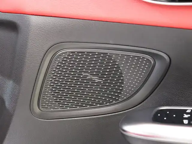 メルセデス・ベンツ Ｍ・ベンツ Ｃ２２０ｄ アバンギャルド　AMGライン 静岡県 2022(令4)年 2万km パール 1オーナー/サンルーフ　/レザーエクスクルーシブpk/レーダーセーフティ―pk/ベーシックpk　/ARナビ　360°カメラ　/ヘッドアップディスプレイ/アンビエントライト　/置くだけ充電　/電動トランク　/ドラレコF、R、360°　/パドルシフト　/885　オパリスホワイト（191/819円）