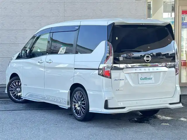 日産 セレナ オーテック スポーツスペック 兵庫県 2021(令3)年 3.3万km ブリリアントホワイトパール 純正10インチメモリーナビ/（CD/DVD/BT/フルセグTV）/全方位カメラ/プロパイロット/レーダークルーズコントロール/レーンキーピングサポート/ブラインドスポットモニター/デジタルインナーミラー/前席シートヒーター/ハンドルヒーター/両側パワースライドドア/純正フロアマット/ドアバイザー/スマートキー