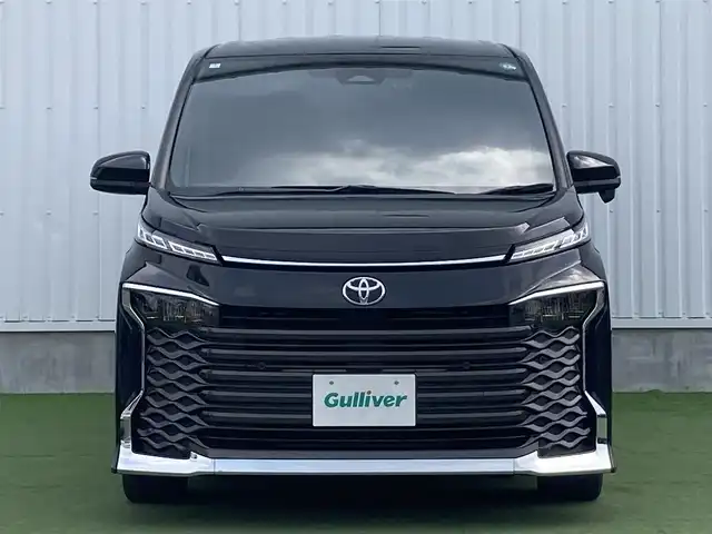 トヨタ ヴォクシー S－G 香川県 2024(令6)年 3.6万km グリッターブラックガラスフレーク ワンオーナー/トヨタセーフティーセンス/純正10.5型ナビ/フルセグTV/バックカメラ/両側パワースライドドア/CD/DVD/レーダークルーズ/モデリスタホイール/LEDライト/ドライブレコーダー/シートヒーター/エアーシート/レベライザー/電動パーキングブレーキ/オートライト/パワーウィンドウ/ETC/JBLスピーカーセット/スマートキー/プッシュスタート