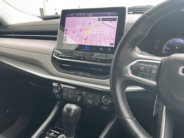 クライスラー・ジープ ジープ コンパス リミテッド 岐阜県 2022(令4)年 4.1万km 黒 純正ナビ/FM/FM/BluetoothAudio/AM/DTV/レザーシート/プッシュスタート/革ステアリング/ヒーテッドステアリング/パワーシート/アラウンドビゥーモニター/バックカメラ/パワーバックドア/衝突軽減ブレーキ/アクティブレーンマネジメント/トラフィックサインアシスト/側面距離警告/パークセンス/ドライバーアテンションアラート/ドアバイザー/ルーフレール/レーダークルーズコントロール/シートヒーター/オートエアコン/シート記憶メモリー/ETC