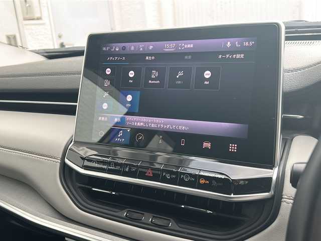 クライスラー・ジープ ジープ コンパス リミテッド 岐阜県 2022(令4)年 4.1万km 黒 純正ナビ/FM/FM/BluetoothAudio/AM/DTV/レザーシート/プッシュスタート/革ステアリング/ヒーテッドステアリング/パワーシート/アラウンドビゥーモニター/バックカメラ/パワーバックドア/衝突軽減ブレーキ/アクティブレーンマネジメント/トラフィックサインアシスト/側面距離警告/パークセンス/ドライバーアテンションアラート/ドアバイザー/ルーフレール/レーダークルーズコントロール/シートヒーター/オートエアコン/シート記憶メモリー/ETC