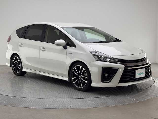 トヨタ プリウス α S ツーリングセレクション G’s 兵庫県 2016(平28)年 8.9万km ホワイトパールクリスタルシャイン ALPINE9インチナビ/(EX9)/フルセグ CD DVD BT/バックカメラ/ALPINEフリップダウンモニター/(10.2型)/ビルトインETC/純正18インチアルミホイール/ハーフレザーシート/純正フロアマット/スマートキー/プッシュスタート
