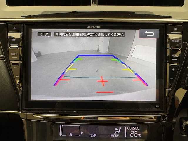 トヨタ プリウス α S ツーリングセレクション G’s 兵庫県 2016(平28)年 8.9万km ホワイトパールクリスタルシャイン ALPINE9インチナビ/(EX9)/フルセグ CD DVD BT/バックカメラ/ALPINEフリップダウンモニター/(10.2型)/ビルトインETC/純正18インチアルミホイール/ハーフレザーシート/純正フロアマット/スマートキー/プッシュスタート