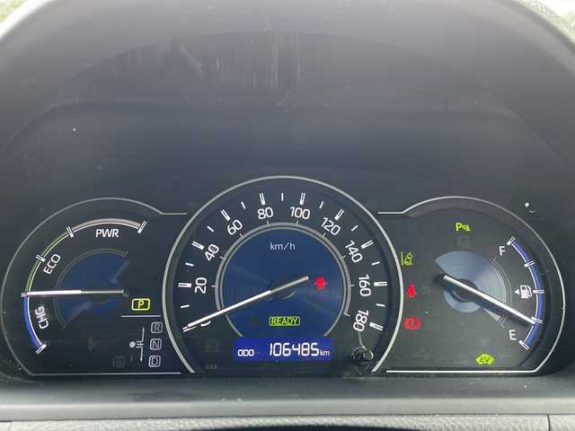 トヨタ ヴォクシー ハイブリッド ZS 煌Ⅱ 沖縄県 2019(令1)年 10.6万km ブラック 純正ナビ/（ＡＭ／ＦＭ／ＣＤ／ＤＶＤ／ＢＴ）　/フルセグＴＶ　/衝突軽減装置　/横滑り防止装置　/盗難防止装置/レーンキープアシスト/前後コーナーセンサー　/両側パワースライドドア　/後席フリップダウンモニター　/ウォークスルー/ドライブレコーダー/スマートキー/プッシュスタート/クルーズコントロール　/バックカメラ/オートヘッドライト/LEDヘッドライト/シートカバー