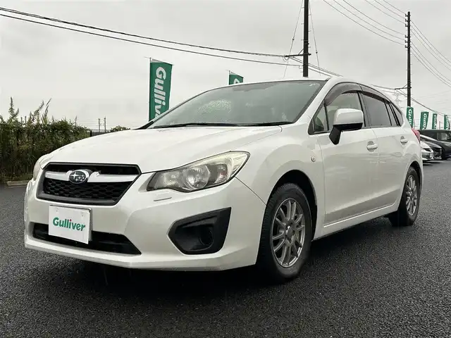 スバル インプレッサ スポーツ 1．6i 道央・札幌 2014(平26)年 5.5万km サテンホワイトパール 社外ナビ（AVIC-MRZ02）/前方ドライブレコーダー/（DRV-230）/ワンセグTV/ETC/純正フロアマット/ドアバイザー/リモコンキー/社外15インチアルミホイール/純正ホイールキャップ付きサマータイヤ積込
