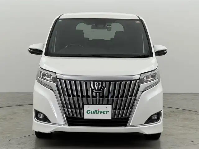 トヨタ エスクァイア Gi 福岡県 2018(平30)年 5.2万km ホワイトパールクリスタルシャイン 純正ナビ／フルセグＴＶ　/バックカメラ/ビルトインＥＴＣ　/前方ドラレコ　/クルーズコントロール　/衝突被害軽減　/レーンキープ　/両側電動スライドドア　/ＭＴモード付ＡＴ　/シートヒーター　/純正１５インチＡＷ　/ＬＥＤヘッドライト