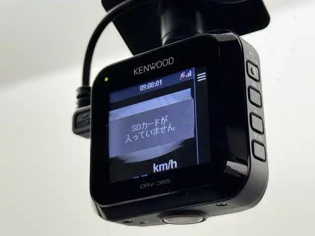 トヨタ エスクァイア Gi 福岡県 2018(平30)年 5.2万km ホワイトパールクリスタルシャイン 純正ナビ／フルセグＴＶ　/バックカメラ/ビルトインＥＴＣ　/前方ドラレコ　/クルーズコントロール　/衝突被害軽減　/レーンキープ　/両側電動スライドドア　/ＭＴモード付ＡＴ　/シートヒーター　/純正１５インチＡＷ　/ＬＥＤヘッドライト