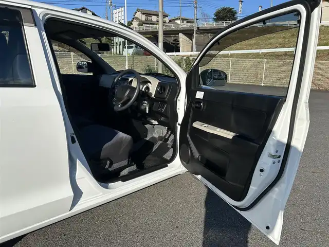 スズキ アルト F 岡山県 2020(令2)年 1.8万km スペリアホワイト 純正オーディオ/CD、AM、FM、AUX/リモコンキー/ドアバイザー