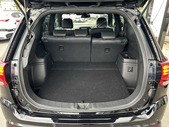 三菱 アウトランダー ＰＨＥＶ ブラックエディション 大阪府 2021(令3)年 4.2万km アメジストブラック 衝突軽減システム　７型ナビ　全周囲カメラ　フルセグＴＶ　ＣＤ　ＤＶＤ　Bluetooth　ＨＤＭＩ　ハーフレザーシート　パワーシート　シートヒーター　ハンドルヒーター　レーダークルーズコントロール パワーバックドア　パドルシフト　ドライブレコーダー　ＢＳＭ　ＥＴＣ　LEDヘッドライト　オートライト　オートホールド　純正アルミホイール　純正フロアマット　スペアキー　取扱説明書　保証書