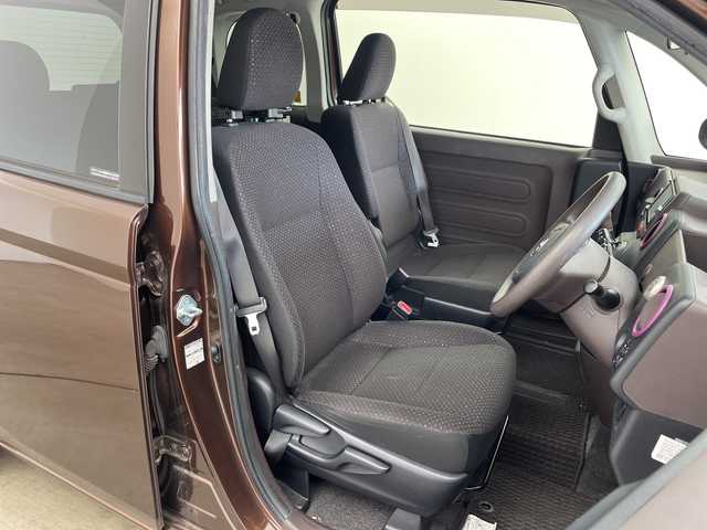 トヨタ ポルテ F 兵庫県 2012(平24)年 7万km ダークブラウンマイカメタリック ・純正7インチナビ＆フルセグ＆BT＆DVD/・純正後席モニター（V8T-R57）/・バックカメラ/・スマートキー/・スペアキー/・プッシュスタート/・ETC/・ステアリングスイッチ/・横滑り防止装置/・ドアバイザー/・フロアマット/・ヘッドライトレベライザー/・電動格納ミラー/・片側パワースライドドア/・ドアバイザー/・取扱説明書/・保証書