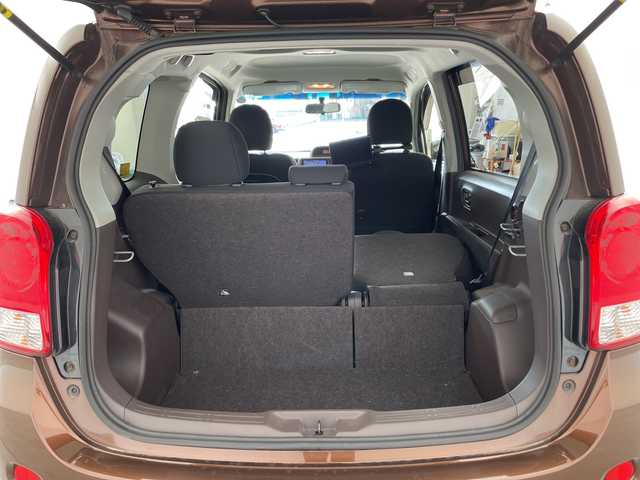 トヨタ ポルテ F 兵庫県 2012(平24)年 7万km ダークブラウンマイカメタリック ・純正7インチナビ＆フルセグ＆BT＆DVD/・純正後席モニター（V8T-R57）/・バックカメラ/・スマートキー/・スペアキー/・プッシュスタート/・ETC/・ステアリングスイッチ/・横滑り防止装置/・ドアバイザー/・フロアマット/・ヘッドライトレベライザー/・電動格納ミラー/・片側パワースライドドア/・ドアバイザー/・取扱説明書/・保証書