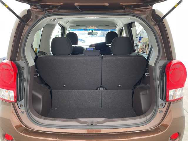 トヨタ ポルテ F 兵庫県 2012(平24)年 7万km ダークブラウンマイカメタリック ・純正7インチナビ＆フルセグ＆BT＆DVD/・純正後席モニター（V8T-R57）/・バックカメラ/・スマートキー/・スペアキー/・プッシュスタート/・ETC/・ステアリングスイッチ/・横滑り防止装置/・ドアバイザー/・フロアマット/・ヘッドライトレベライザー/・電動格納ミラー/・片側パワースライドドア/・ドアバイザー/・取扱説明書/・保証書