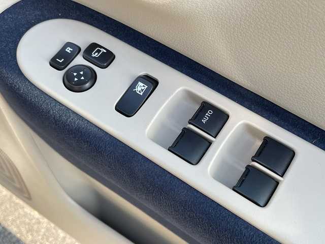 スズキ ラパン モード 愛媛県 2021(令3)年 4.2万km フォーンベージュメタリック/ホワイト2トーンルーフ 純正ナビ/Bluetooth/CD/DVD/フルセグ/SD/USB/禁煙車/全方位カメラ/バックカメラ/ドライブレコーダー前のみ/純正フロアマット/アイドリングストップ/ETC/前席シートヒーター/オートLEDヘッドライト/レーンキープアシスト/スマートキー/プッシュスタート/メンテナンスノート