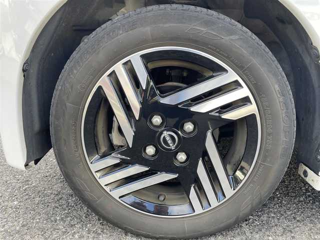 日産 ルークス HWS X プロパイロットED 長崎県 2023(令5)年 2.2万km ホワイトパール ワンオーナー/純正ナビ（フルセグ、AM、FM、BTA）/バックカメラ/アラウンドビューモニター/プッシュスタート/両側パワースライドドア/アイドリングストップ/電動パーキング/オートホールド/追従クルーズコントロール/プロパイロット/車線逸脱警報/車線逸脱防止支援/エマージェンシーブレーキ/先行車発進お知らせ機能/速度標識表示/道路標識表示/前後クリアランスソナー/ふらつき警報/ステアリングリモコン/オートライト/電格ウィンカーミラー/ドアバイザー/フロアマット/スペアキー/リア用サーキュレーター/取扱説明書/ナビ取扱説明書/保証書