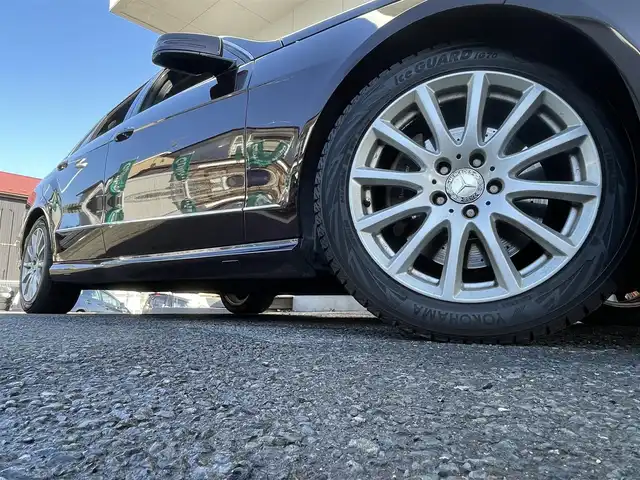 メルセデス・ベンツ Ｅ２５０ ブルーエフィシェンシー AVG 宮城県 2012(平24)年 7.8万km キュープライトブラウンM 純正メモリーナビ/（ＦＭ／ＡＭ／ＣＤ／ＤＶＤ／Ｂｌｕｅｔｏｏｔｈ）　/ハーフレザーシート　/プレセーフブレーキ　/クルーズコントロール　/ブラインドスポットモニター　/コーナーセンサー　/横滑り防止装置　/レーンキープアシスト/前席シートヒーター/前席パワーシート/シートメモリー/バックカメラ/スマートキー/プッシュスタート/ＥＴＣ