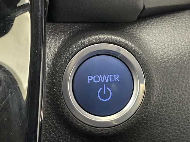 トヨタ アクア G 道央・札幌 2021(令3)年 2.6万km プラチナホワイトパールマイカ ・４ＷＤ　/ 寒冷地仕様　/・トヨタセーフティセンス/・プリクラッシュセーフティ/・レーダークルーズコントロール/・純正ディスプレイオーディオ　/・純正エンジンスターター　/・ステアリングヒーター　/・シートヒーター　/コーナーセンサー/・白線逸脱警報/・ＥＴＣ　/・LEDライト　/・オートライト/オートハイビーム　/・ＡＣ１００Ｖ　/・社外ドライブレコーダー（前後タイプ）/・冬タイヤ積込