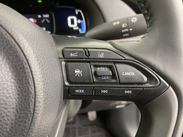 トヨタ アクア G 道央・札幌 2021(令3)年 2.6万km プラチナホワイトパールマイカ ・４ＷＤ　/ 寒冷地仕様　/・トヨタセーフティセンス/・プリクラッシュセーフティ/・レーダークルーズコントロール/・純正ディスプレイオーディオ　/・純正エンジンスターター　/・ステアリングヒーター　/・シートヒーター　/コーナーセンサー/・白線逸脱警報/・ＥＴＣ　/・LEDライト　/・オートライト/オートハイビーム　/・ＡＣ１００Ｖ　/・社外ドライブレコーダー（前後タイプ）/・冬タイヤ積込