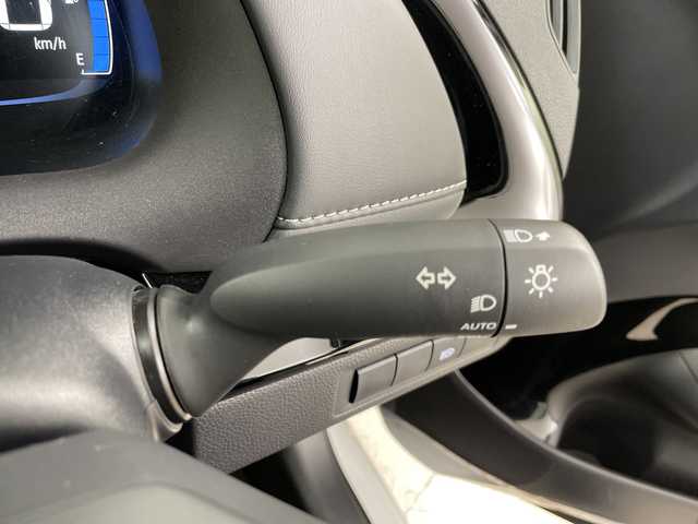 トヨタ アクア G 道央・札幌 2021(令3)年 2.6万km プラチナホワイトパールマイカ ・４ＷＤ　/ 寒冷地仕様　/・トヨタセーフティセンス/・プリクラッシュセーフティ/・レーダークルーズコントロール/・純正ディスプレイオーディオ　/・純正エンジンスターター　/・ステアリングヒーター　/・シートヒーター　/コーナーセンサー/・白線逸脱警報/・ＥＴＣ　/・LEDライト　/・オートライト/オートハイビーム　/・ＡＣ１００Ｖ　/・社外ドライブレコーダー（前後タイプ）/・冬タイヤ積込