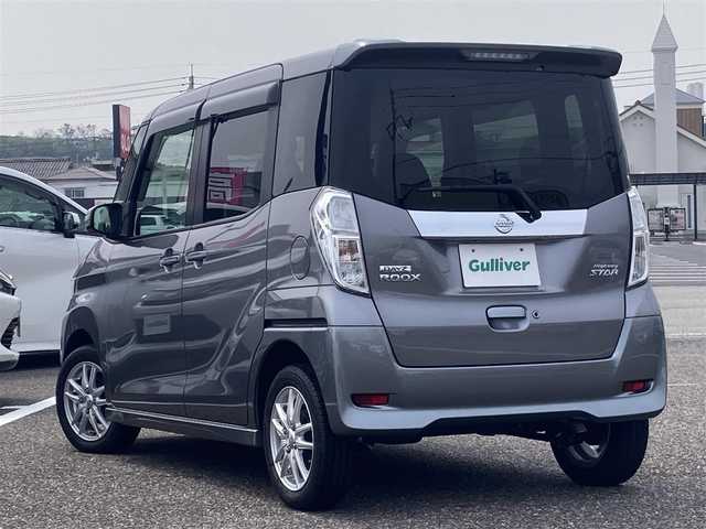 日産 デイズ ルークス ハイウェイスター Xターボ 島根県 2016(平28)年 2.7万km チタニウムグレーメタリック 〇純正ナビ(CD/DVD/BT/フルセグ)/〇バックカメラ/〇アラウンドビューモニター/〇両側パワースライドドア/〇ターボ/〇前後ドライブレコーダー/〇ETC/〇サンシェード/〇アイドリングストップ/〇エマージェンシーブレーキ/〇LEDヘッドランプ/〇オートライト/〇フォグランプ/〇社外1４インチアルミ/〇革巻きステアリング/〇オートエアコン/〇インテリジェントキー/〇禁煙車