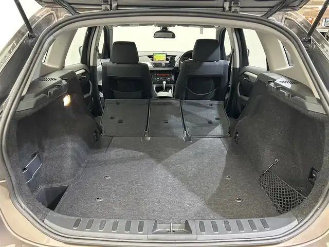ＢＭＷ Ｘ１ 愛媛県 2010(平22)年 6.7万km ゴールド ・社外ナビ(CN-GP700FVD)/・バックカメラ/・CD＆AM/FM/・純正17インチアルミホイール/・プッシュスタート/・HIDヘッドライト