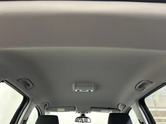 ＢＭＷ Ｘ１ 愛媛県 2010(平22)年 6.7万km ゴールド ・社外ナビ(CN-GP700FVD)/・バックカメラ/・CD＆AM/FM/・純正17インチアルミホイール/・プッシュスタート/・HIDヘッドライト
