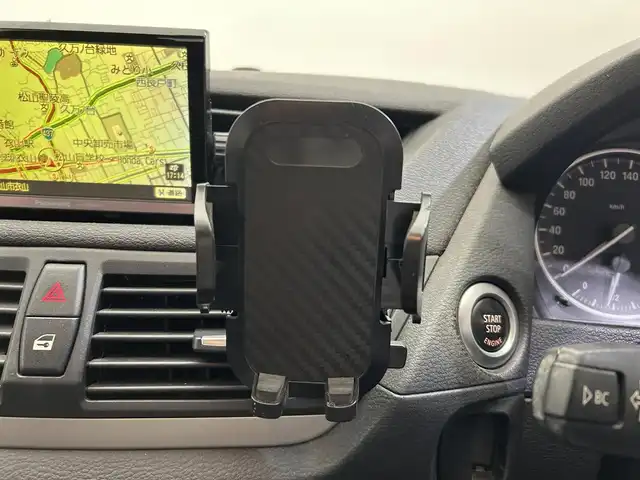 ＢＭＷ Ｘ１ 愛媛県 2010(平22)年 6.7万km ゴールド ・社外ナビ(CN-GP700FVD)/・バックカメラ/・CD＆AM/FM/・純正17インチアルミホイール/・プッシュスタート/・HIDヘッドライト