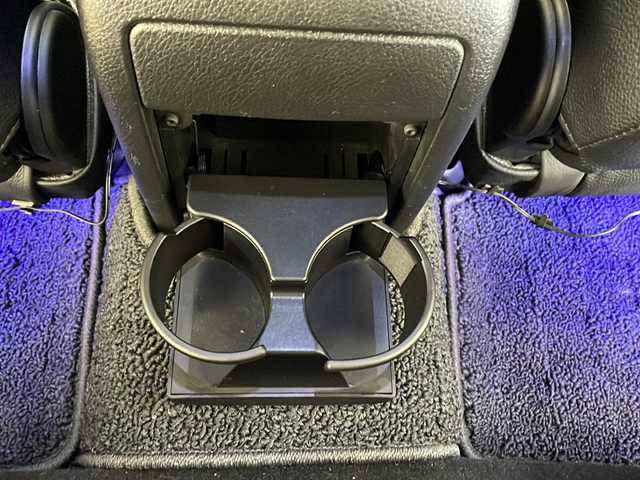 スバル インプレッサ ＷＲＸ STi tS 道央・札幌 2011(平23)年 10.8万km サテンホワイトパール ・4WD/・社外ナビ/フルセグTV/DVD/CD/SD/BT/・バックカメラ/・ミラー型ドライブレコーダー/・横滑り防止/・ハーフレザーシート/・HID/・フロントフォグ/・リヤフォグ/・ETC/・プッシュスタート/・スマートキー/・ドアバイザー/・電格ミラー/・冬タイヤ純正18インチAW積込