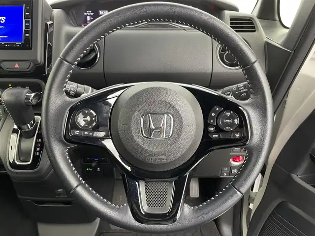 ホンダ Ｎ ＢＯＸ カスタム L ターボ 富山県 2021(令3)年 2.2万km プラチナホワイトパール 純正ナビ（AM/FM/CD/DVD/SD/USB/BT）/フルセグTV/バックカメラ/両側パワースライドドア/アダプティブクルーズコントロール/衝突被害軽減ブレーキ/レーンキープアシスト/オートマチックハイビーム/LEDヘッドライト/クリアランスソナー/ハーフレザーシート/前席シートヒーター/ETC/ドライブレコーダー/スマートキー/プッシュスタート/パドルシフト/純正15インチAW/純正フロアマット