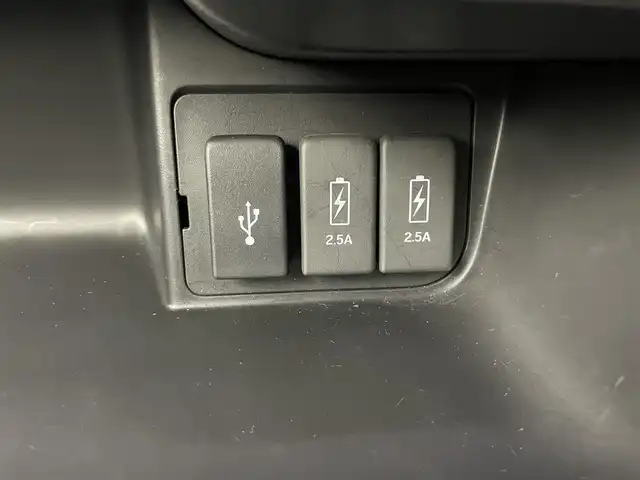 ホンダ Ｎ ＢＯＸ カスタム L ターボ 富山県 2021(令3)年 2.2万km プラチナホワイトパール 純正ナビ（AM/FM/CD/DVD/SD/USB/BT）/フルセグTV/バックカメラ/両側パワースライドドア/アダプティブクルーズコントロール/衝突被害軽減ブレーキ/レーンキープアシスト/オートマチックハイビーム/LEDヘッドライト/クリアランスソナー/ハーフレザーシート/前席シートヒーター/ETC/ドライブレコーダー/スマートキー/プッシュスタート/パドルシフト/純正15インチAW/純正フロアマット