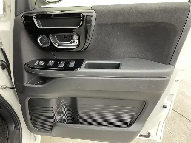 ホンダ Ｎ ＢＯＸ カスタム L ターボ 富山県 2021(令3)年 2.2万km プラチナホワイトパール 純正ナビ（AM/FM/CD/DVD/SD/USB/BT）/フルセグTV/バックカメラ/両側パワースライドドア/アダプティブクルーズコントロール/衝突被害軽減ブレーキ/レーンキープアシスト/オートマチックハイビーム/LEDヘッドライト/クリアランスソナー/ハーフレザーシート/前席シートヒーター/ETC/ドライブレコーダー/スマートキー/プッシュスタート/パドルシフト/純正15インチAW/純正フロアマット