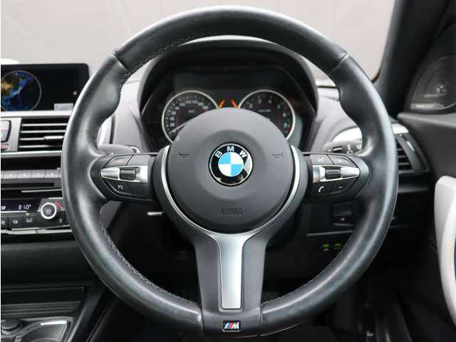 ＢＭＷ Ｍ２３５ｉ クーペ 長野県 2015(平27)年 5万km ミネラルホワイト 6速MT/レザーパッケージ/ダコタレザー/純正ナビ/バックカメラ/クルーズコントロール/衝突軽減ブレーキ/レーンディパチャーW/パークディスタンスC/パワーシート/ヒーター/harman/kardonサウンド/コンフォートアクセス/純正18AW
